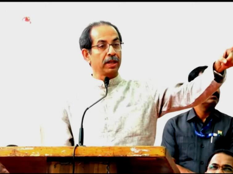 Uddhav Thackeray At Thane Rally to be held in Thane soon announce Uddhav Thackeray Uddhav Thackeray At Thane : लांडगे विकले गेले, त्यांचा भाव काय हे सर्वांना माहिती, ठाण्यात जाऊन ठाकरेंचा शिंदेंवर पहिला हल्ला!