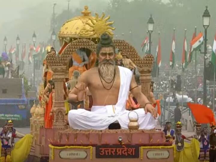 कर्तव्य पथ से निकली झांकियों में राज्यों की सांस्कृतिक विरासत के बारे में देश और दुनिया को बताया गया है. इस मौके पर सुरक्षा के कड़े इंतजाम किए गए हैं. केवल वैलिड पास और टिकट वालो को ही परेड देखने की अनुमति है.