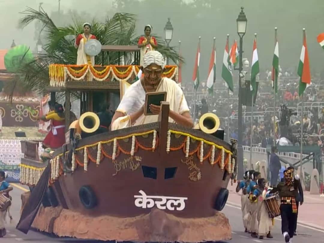 Republic Day 2023: Kerala Tableau Displays Naree Shakti — See Pic Republic Day 2023: Kerala Tableau Displays Nari Shakti, Folk Traditions Of Women Empowerment — See Pic