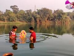 Photo: माघी गणेशोत्सव उत्साहात पार, दीड दिवसाच्या गणपतीला निरोप