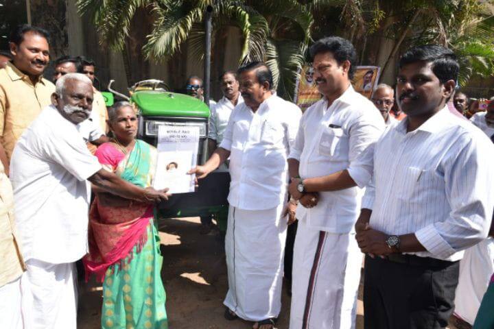 எங்களுக்கு தோளோடு தோள் கொடுங்கள் ' - அமைச்சர் அன்பில் மகேஷிடம் அமைச்சர் நேரு வேண்கோள்