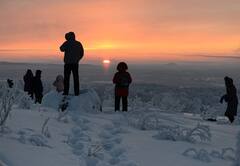यहां एक साथ खाया जाता है सुबह का नाश्ता और रात का डिनर! समझिए आखिर ये कैसे हो सकता है?