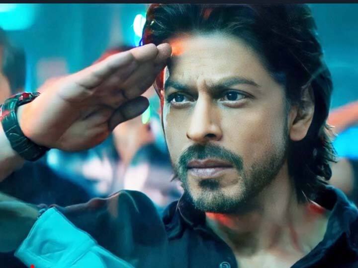 Shah Rukh Khan wishes to his fans on Republic Day he asks them what can you do  for country Shah Rukh Khan On Republic Day: 'देश के लिए क्या कर सकते हो...' शाहरुख खान ने 'पठान' के अंदाज में फैंस को दी गणतंत्र दिवस की बधाई