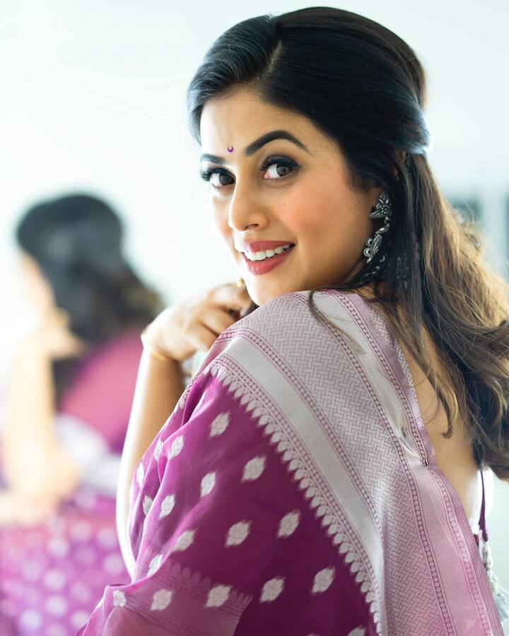 చీరలో పూర్ణ.. లేటెస్ట్ ఫొటోస్ - Image Credit: Shamna Kasim/Instagram