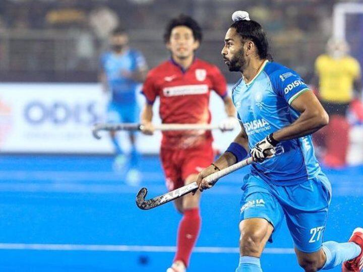 सामन्यात सुरुवातीपासून भारतीय संघ अप्रतिम खेळ दाखवत होता.