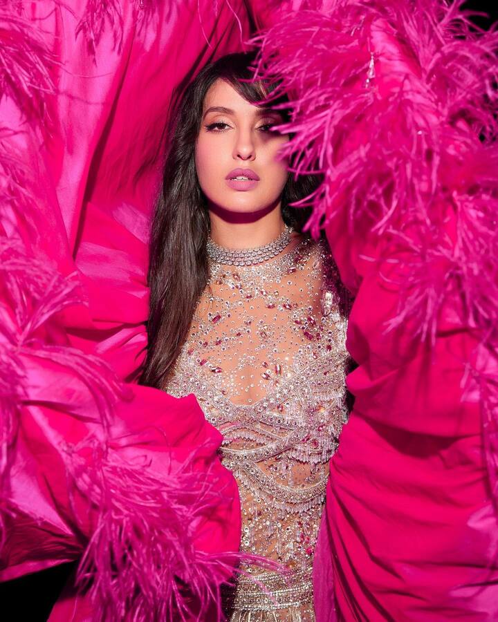 नोरा फतेही ने बॉलीवुड हंगामा से बात करते हुए कहा कि अगर कोई आपके साथ है और वो बिना किसी कारण कुछ दिन आपसे दूर हो और फिर आपके पास आए तो इसका मतलब वो आपके साथ लॉयल नहीं है.