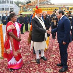 Republic Day Parade : प्रजासत्ताक दिनानिमित्त दिल्लीतील संचलनात भारताच्या सामर्थ्याचे दर्शन; पाहा खास क्षणचित्रे