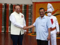 दिल्ली सीएम और एलजी ने देशवासियों को दी गणतंत्र दिवस की शुभकामनाएं, जानें क्या कहा