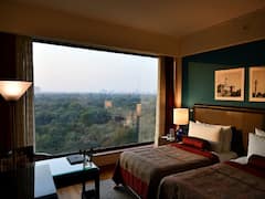 'Women Vs Men': This Hotel's 'Quick Eye Exam' Has Left Netizens Baffled. Try It Out