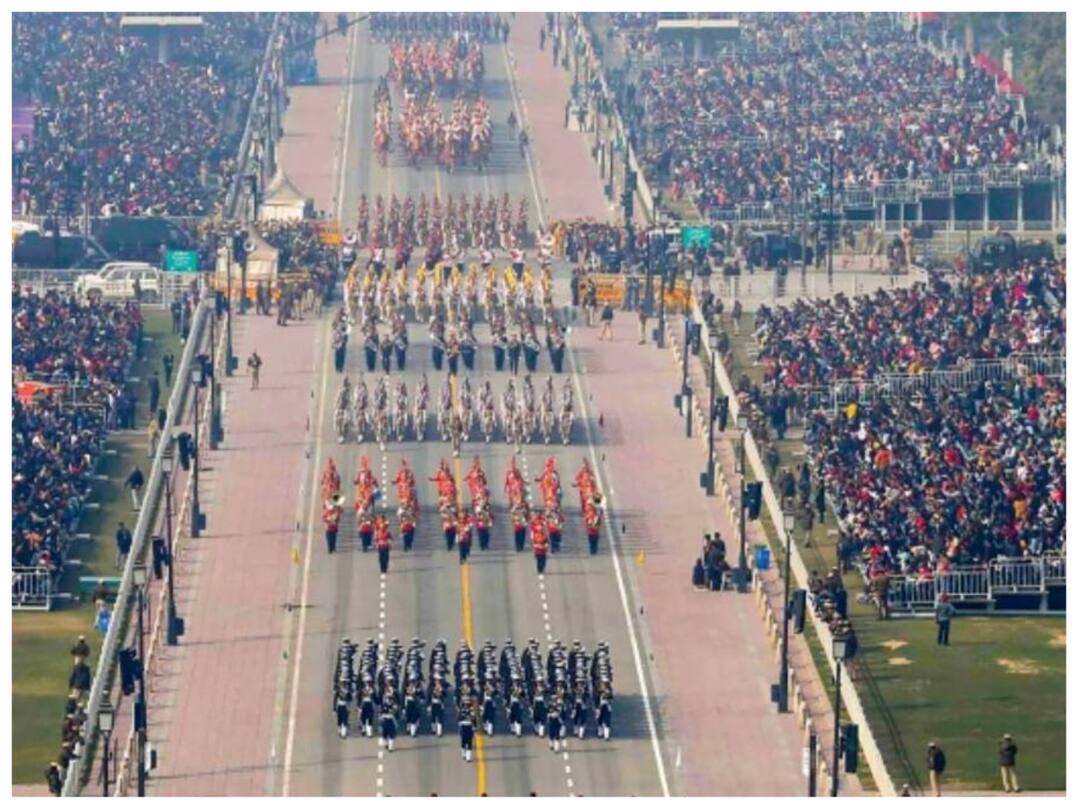 Republic Day: High Security In Delhi With Anti-Sabotage Checks, Verification Drives. Noida Ropes In Bomb, Dog Squads Republic Day Security Beefed Up In Delhi With Anti-Sabotage Checks Verification drives Noida Ropes In Bomb Dog Squads Republic Day: High Security In Delhi With Anti-Sabotage Checks, Verification Drives. Noida Ropes In Bomb, Dog Squads