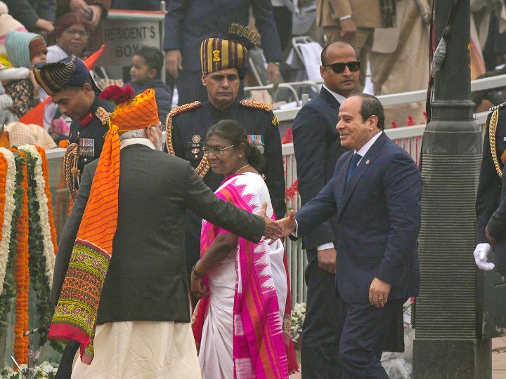 Republic Day 2023: 23 झांकियां, सैन्य ताकत और आसमान में राफेल... यहां देखें 90 मिनट चली परेड से बेस्ट तस्वीरें और वीडियो