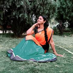 Karthika Deepam Premi Vishwanath Photos: కార్తీకదీపం ప్రారంభమైనప్పుడు వంటలక్క ( ప్రేమీ విశ్వనాథ్) లుక్ ఇది