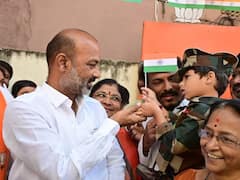 కేసీఆర్! నీకు ఈ దేశంలో ఉండే అర్హతే లేదు - బండి సంజయ్ సంచలన వ్యాఖ్యలు