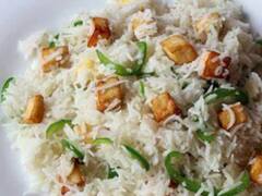 Paneer Fried Rice: फ्राइड राइस खाना है बेहद पसंद, तो एक बार जरूर ट्राई करें पनीर फ्राइड राइस