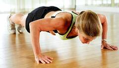 रोजाना की ये आदतें आपको वक्त से पहले कर सकती हैं बूढ़ा...आज से ही कर लें इसपर कंट्रोल