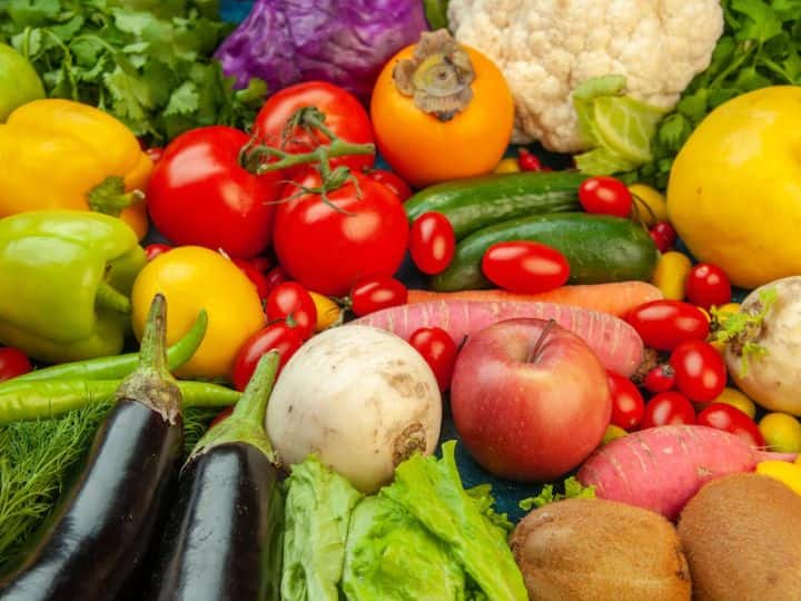 Foods To Eat During Day And Night Follow These Expert Instructions किस 'फूड आइटम' को रात में खाएं और किसे दिन में? एक्सपर्ट्स से जानें जवाब