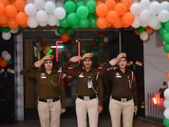 Republic Day 2023: दिल्ली पुलिस ने भी धूमधाम से मनाया गणतंत्र दिवस, तस्वीरों में देखें पुलिसकर्मियों की देशभक्ति की झलक