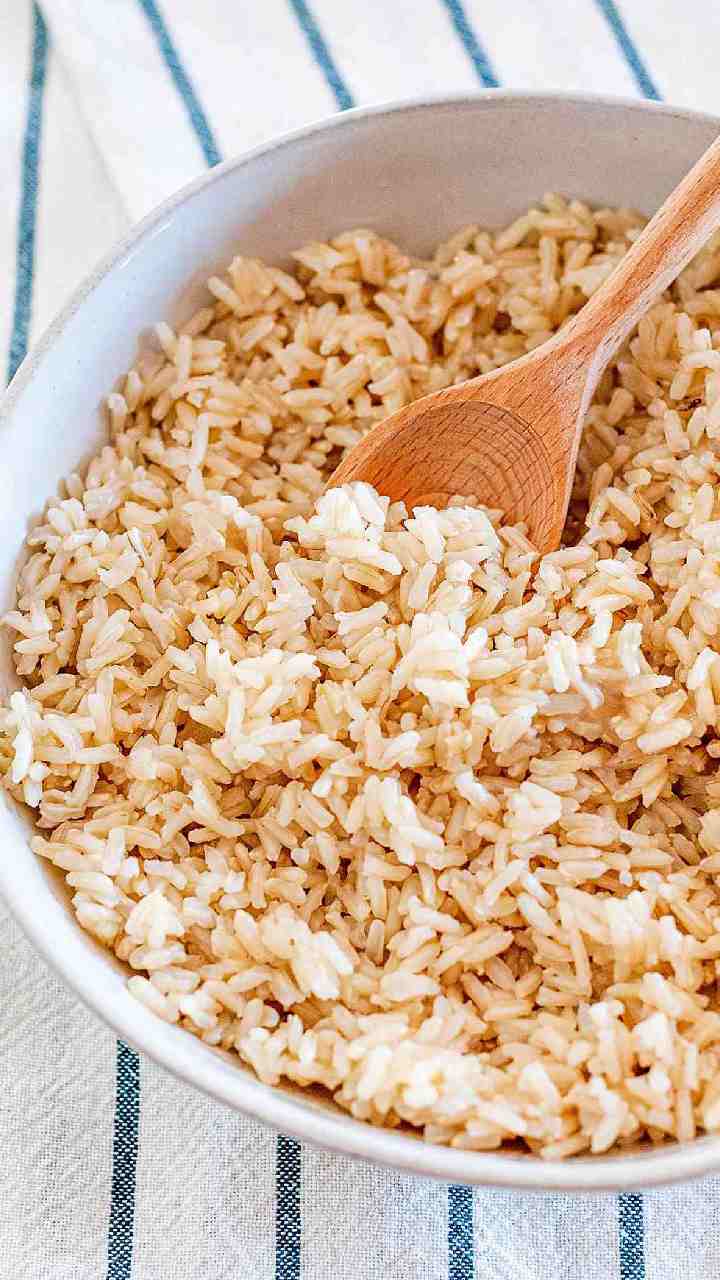 பழுப்பு அரிசியில் நார்ச்சத்து அதிகம் உள்ளது