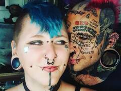 Tattoos: इस कपल ने शरीर में गुदवा रखे हैं 360 से ज्यादा टैटू, 54 जगह पियर्सिंग, देखें तस्वीरें