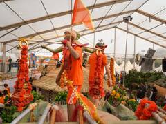 Republic Day 2023: कर्तव्य पथ पर झारखंड की झांकी में बिरसा मुंडा और बैद्यनाथ धाम की दिखी झलक, देखें तस्वीरें