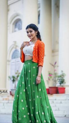 Dharsha gupta : ஒருநாள் கூட தவறாமல் போட்டோஷூட் செய்து வரும்  நடிகை..யார் இந்த தர்ஷா குப்தா?