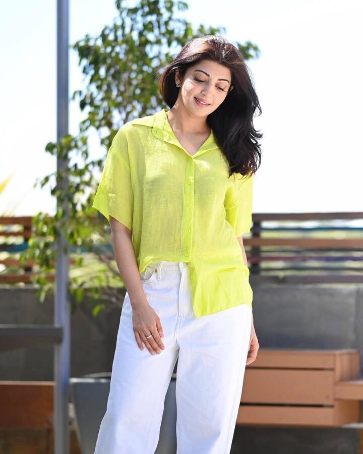 ఆ తర్వాత పలు సినిమాలు చేసిన పెద్దగా గుర్తింపు రాలేదు.  Photo Credit: Pranitha Subhash/ Instagram