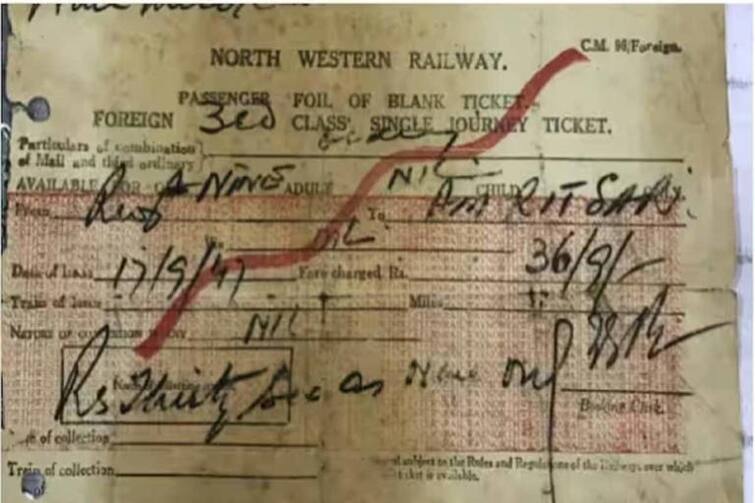 India Pakistan Viral Train Ticke 1947 Railway Ticket Travel Pakistan to India 4 rupees old train ticket went viral India Pakistan Viral Train Ticket: मात्र 4 रुपये में होता था पाकिस्तान से भारत तक का सफर, 1947 का ट्रेन टिकट हुआ वायरल