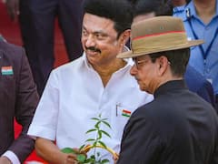 Republic Day 2023: गणतंत्र दिवस की VVIP तस्वीरें, CM शिंदे से लेकर नीतीश कुमार तक ये सब हुए शामिल