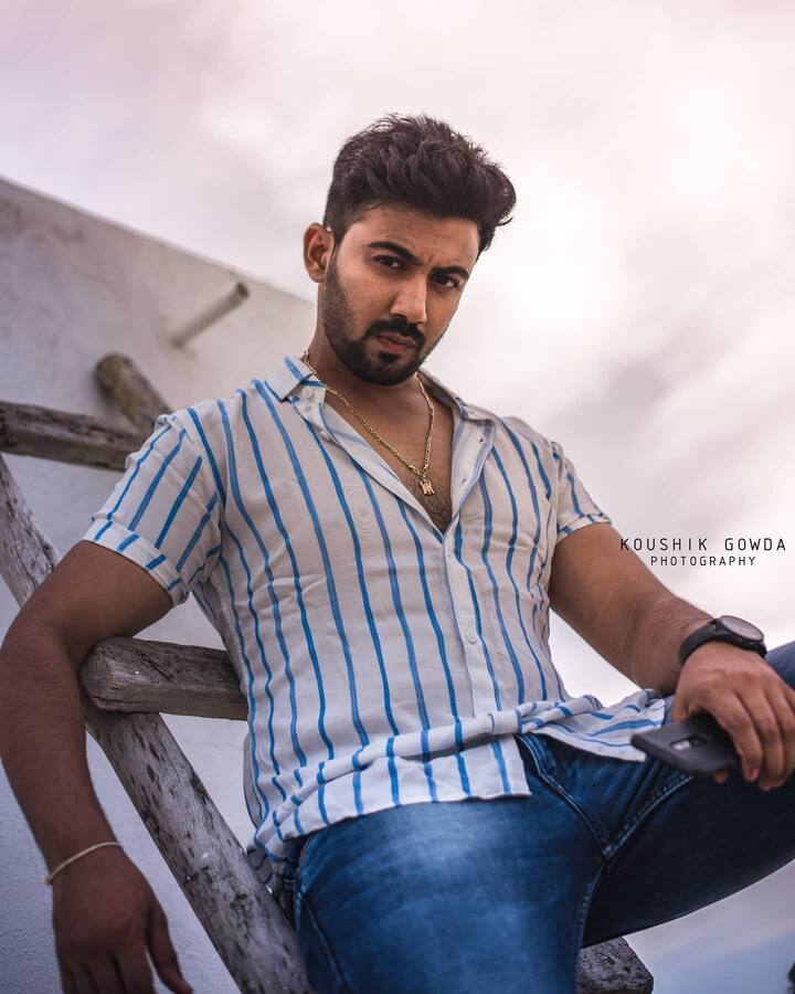 ఎన్నెన్నో జన్మల బంధం సీరియల్ యష్ ( నిరంజన్) (image credit :Niranjan/Instagram)