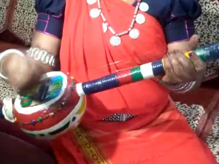 पंडवानी के लिए उन्हें छत्तीसगढ़ सरकार की तरफ से गुरु घासीदास सामाजिक चेतना पुरस्कार से सम्मानित किया जा चुका है. इसके साथ ही उन्हें भिलाई स्टील प्लांट प्रबंधन ने दाऊ महासिंह चंद्राकर सम्मान से सम्मानित किया है. साथ ही गिरोधपुरी तपोभूमि में भी वे छह बार स्वर्ण पदक से सम्मानित की जा चुकी हैं. वहीं पद्मश्री मिलने पर उषा बारले ने कहा कि 'राज्य सरकार और केंद्र सरकार को मैं धन्यवाद देती हूं.'