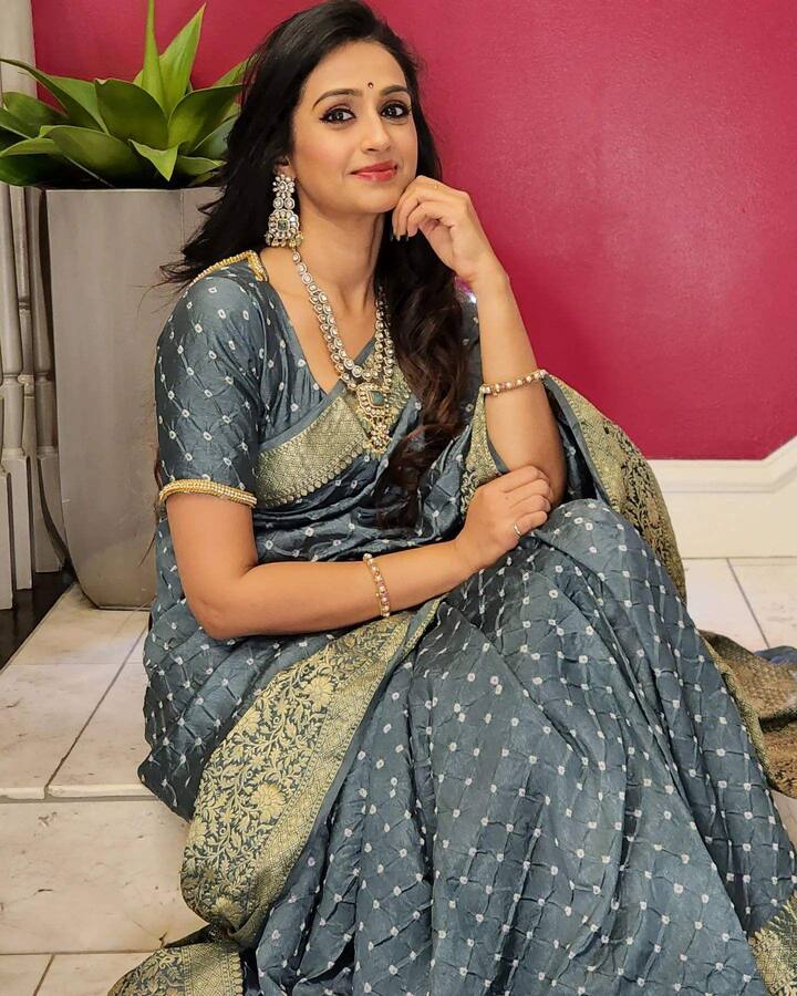 ప్రస్తుతం అమెరికాలో ఫ్యామిలీతో ఉంటుంది.Photo Credit: Laya Gorty/Instagram