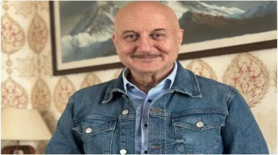anupam-kher-breaks-silence-on-the-kashmir-files-not-getting-oscar-2023-nomination-said-there-must-have-been-some-problem-with-the-film Anupam Kher: 'ਦ ਕਸ਼ਮੀਰ ਫਾਈਲਜ਼' ਦੇ ਆਸਕਰ 2023 'ਚੋਂ ਬਾਹਰ ਹੋਣ 'ਤੇ ਬੋਲੇ ਅਨੁਪਮ ਖੇਰ, 'ਫਿਲਮ ਨਾਲ ਜ਼ਰੂਰ ਕੋਈ...'