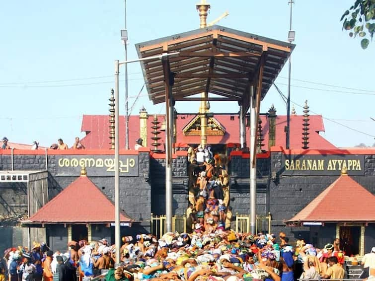 Sabarimala Lord Ayyappa: Employees tired of counting donations received from devotees in Sabarimala temple, all previous records broken Sabarimala Lord Ayyappa: સબરીમાલા મંદિરમાં ભક્તો તરફથી મળેલા દાનની ગણતરી કરતાં કરતાં કર્મચારીઓ થાકી ગયા, અગાઉના તમામ રેકોર્ડ તૂટ્યા