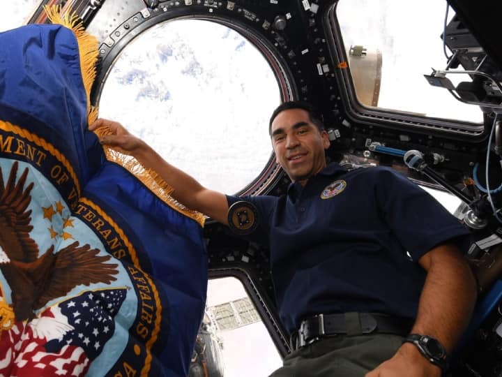 USA President Joe biden nominated Indian American astronaut Raja Chari as US Air Force brigadier general Raja J Chari: भारतीय मूल के अंतरिक्ष यात्री राजा चारी को अमेरिकी राष्ट्रपति जो बाइडेन ने दी अहम जिम्मेदारी, जानें उनके बारे में सबकुछ