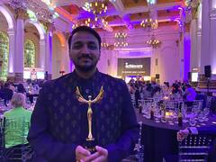 साताऱ्यातील शेतकरी पुत्राचा लंडनमध्ये सन्मान