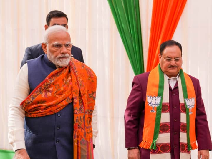 Lok Sabha Election 2024: एकजुट हो गया विपक्ष तो बीजेपी के लिए खतरा, आंकड़े कह रहे गिर भी सकती है बनती हुई सरकार lok sabha election 2024 survey result alarm for bjp nda if opposition united Lok Sabha Election 2024: एकजुट हो गया विपक्ष तो बीजेपी के लिए खतरा, आंकड़े कह रहे गिर भी सकती है बनती हुई सरकार