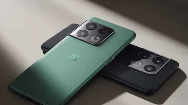 OnePlus 11 Series एक फ्लैगशिप सीरीज है, जिसे फरवरी में पेश किया जा रहा है. अभी तक सामने आई लीक्स के मुताबिक, 7 फरवरी को कंपनी इस सीरीज के तहत OnePlus 11 5G, OnePlus 11R 5G और एक टैबलेट लॉन्च करने जा रही है.