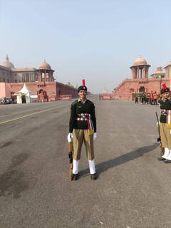 Republic Day 2023: रवि किशन की बेटी ने ऐसा कर दिया जिसे देख एक्टर की आंखों से छलके आंसू...जानिए क्या है पूरा माजरा