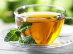 Tulsi Tea Recipe: इस बदलते मौसम में तुलसी की यह स्पेशल चाय सभी तरह के फ्लू से रखेंगी दूर, ऐसे घर पर बनाएं