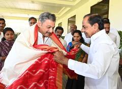 Chhatrapati Sambhaji Raje: சத்ரபதி சிவாஜியின் வாரிசை சந்தித்த தெலங்கானா முதலமைச்சர்..வைரலாகும் புகைப்படங்கள்!