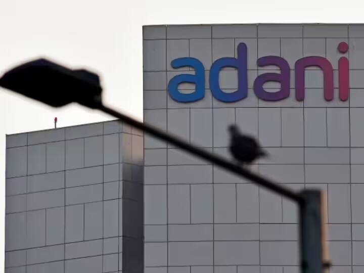 Adani Enterprises Stock Removed From Dow Jones Sustainability Index From 7th February Share Crash By 35 Percent Adani Group Stocks: अडानी इंटरप्राइजेज को अमेरिकी बाजार के Dow Jones के सस्टेनबिलिटी इंडेक्स से किया गया बाहर, 35 फीसदी गिरा स्टॉक