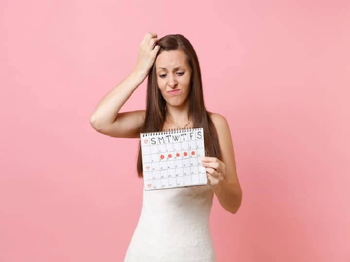 Irregular Periods: हर बार पीरियड्स आते हैं लेट? घर में रखी इन चीजों को खाना शुरू कर दें मिलेगा फायदा Irregular Periods Late periods every time If you start eating these things kept at home you will get benefit Irregular Periods: हर बार पीरियड्स आते हैं लेट? घर में रखी इन चीजों को खाना शुरू कर दें मिलेगा फायदा