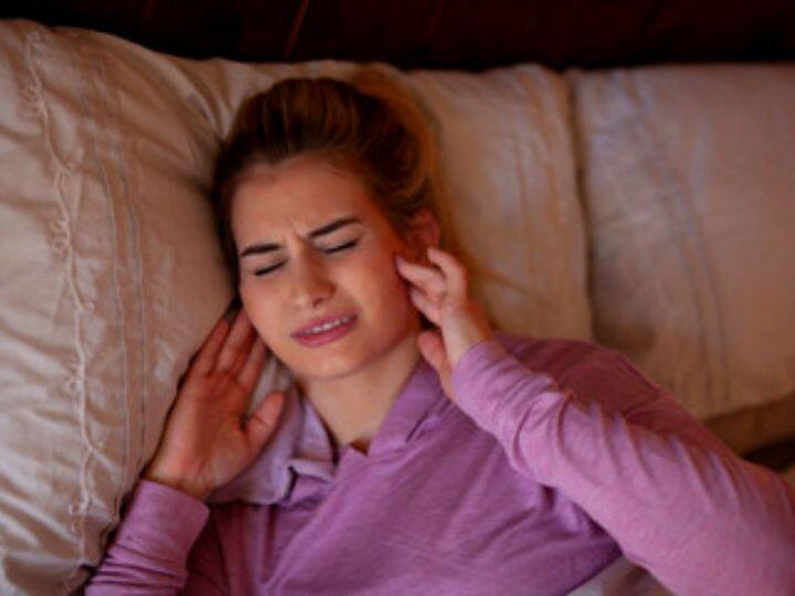 Are You Facing Teeth Grinding Problem In Sleep Know How To Get Rid Of Bruxism Teeth Grinding: क्या आपको सोते वक्त दांत किटकिटाने की आदत? कहीं ये खतरनाक तो नहीं? जानें कैसे करना है बचाव