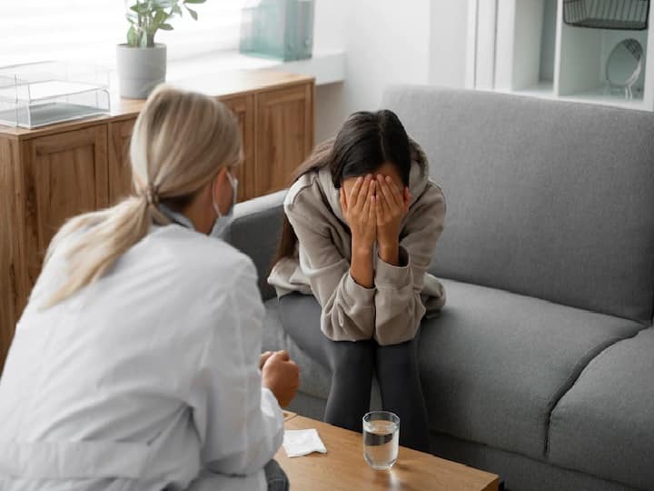 Side Effects of Abortion: लगातार एबॉर्शन के खतरनाक साइड इफेक्ट्स आपको जरूर पता होने चाहिए Abortion Side Effects Dangerous Side Effects of Abortion You Should Constantly Know Side Effects of Abortion: लगातार एबॉर्शन के खतरनाक साइड इफेक्ट्स आपको जरूर पता होने चाहिए
