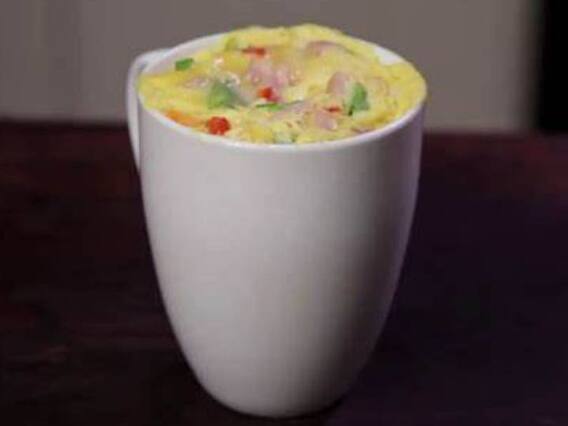 Cheese Omelette Mug:  ब्रेकफास्ट के लिए बेस्ट है 'मग ऑमलेट', एक बार खाएंगे तो बार-बार खाने का करेगा मन