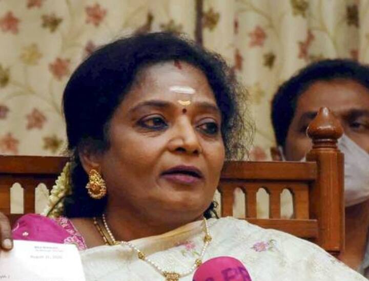 Telangana governor tamilisai soundararajan target CM Chandrashekar Rao for not attending republic day program Telangana: तेलंगाना के राज्यपाल ने कहा- इमारतें बनाना महत्वपूर्ण नहीं, जितना राष्ट्र का निर्माण है जरूरी