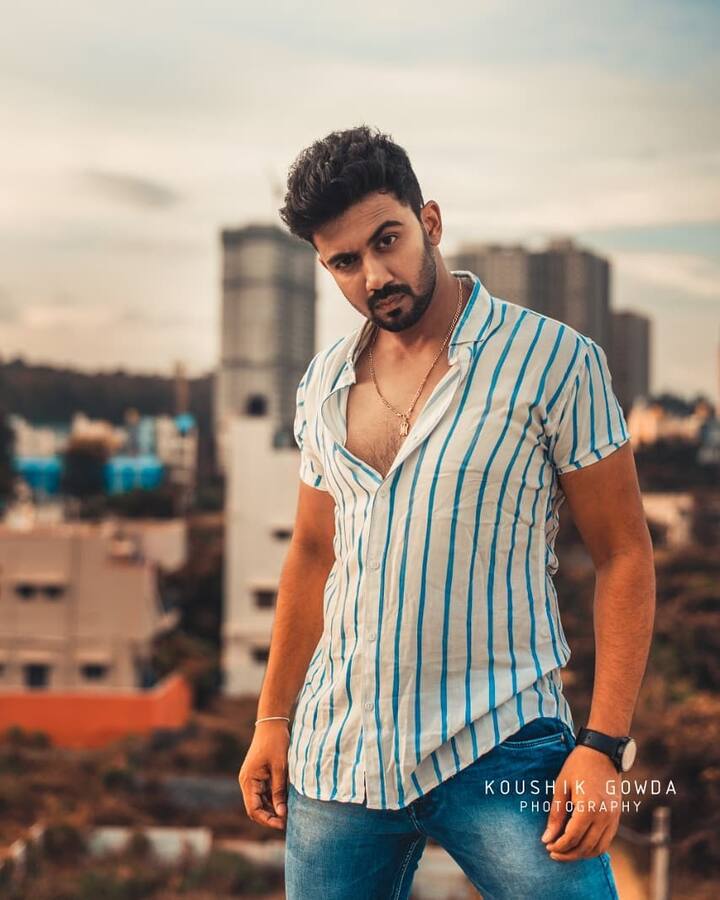 ఎన్నెన్నో జన్మల బంధం సీరియల్ యష్ ( నిరంజన్) (image credit :Niranjan/Instagram)