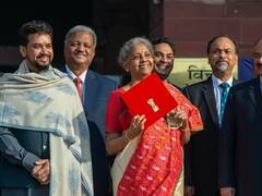 Union Budget 2023: অর্থমন্ত্রী নিতে পারেন এই পদক্ষেপ, বাজেটে মধ্যবিত্তর জন্য সুখবর ?