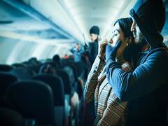 அய்யய்யோ விமானத்தை ஹைஜாக் பண்ணிட்டாங்க... தாமதத்தால் ஆத்திரம்.. பொய் தகவல் பரப்பி சிக்கிய பயணி..