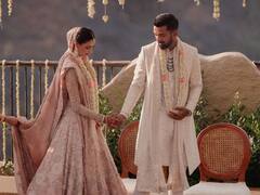 Photos: KL Rahul ने शेयर की अथिया के साथ की हल्दी सेरेमनी की रोमांटिक फोटो, एक शब्द में कैप्शन लिखकर बटोरी तारीफ